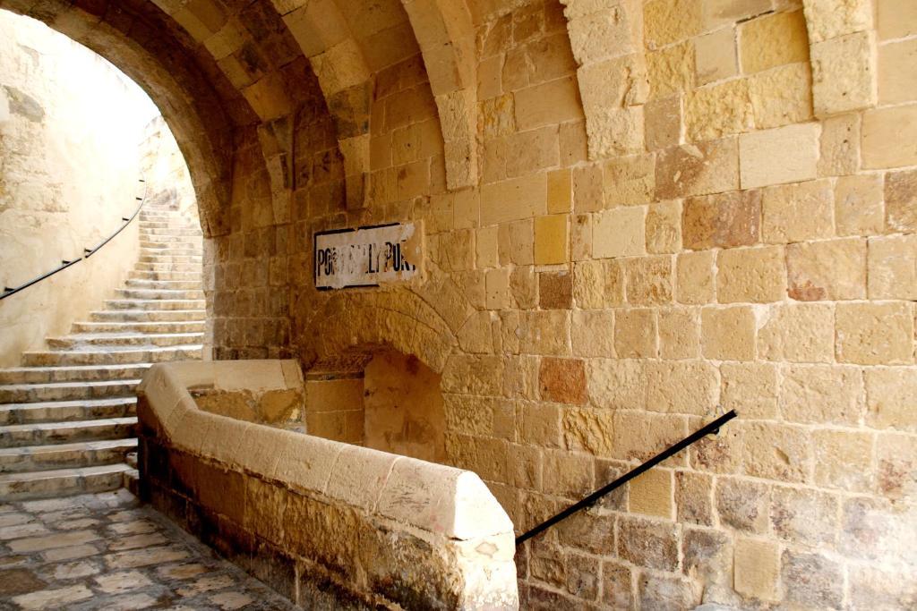 Sally Port Senglea Exterior photo